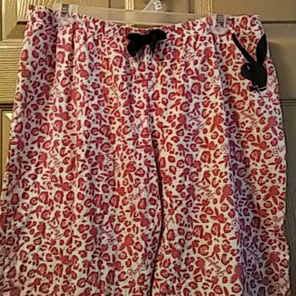 PLAYBOY Other - Playboy sleep capri pants pink XL
